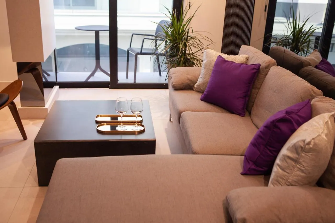 Apartment Raam Luxury Suites Larnaca
