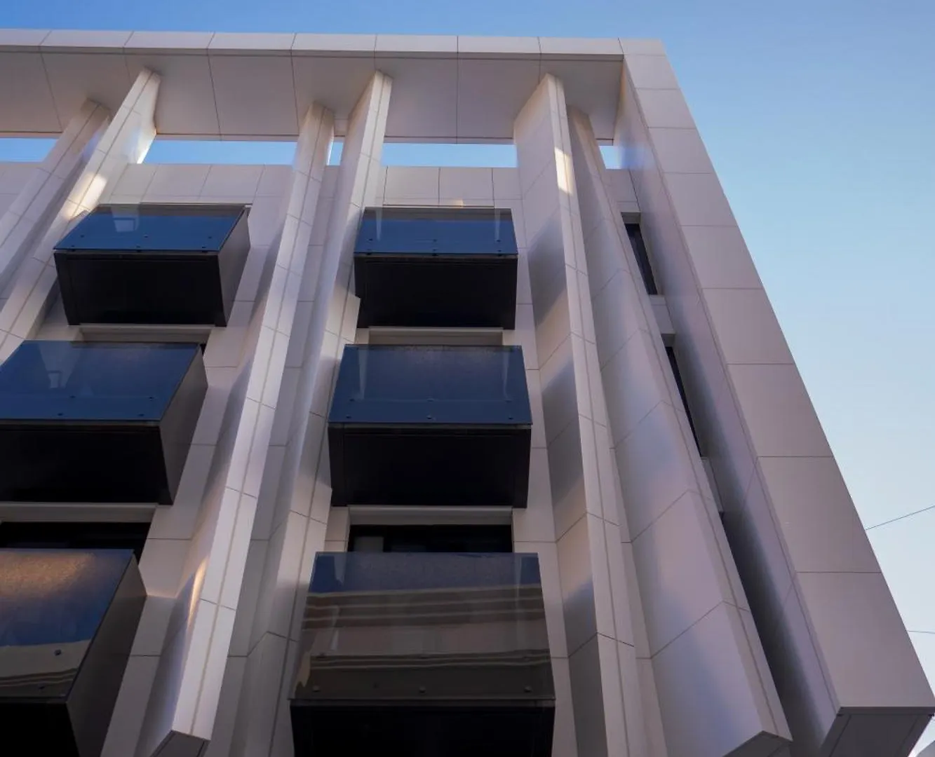 Apartment Raam Luxury Suites Larnaca Cyprus